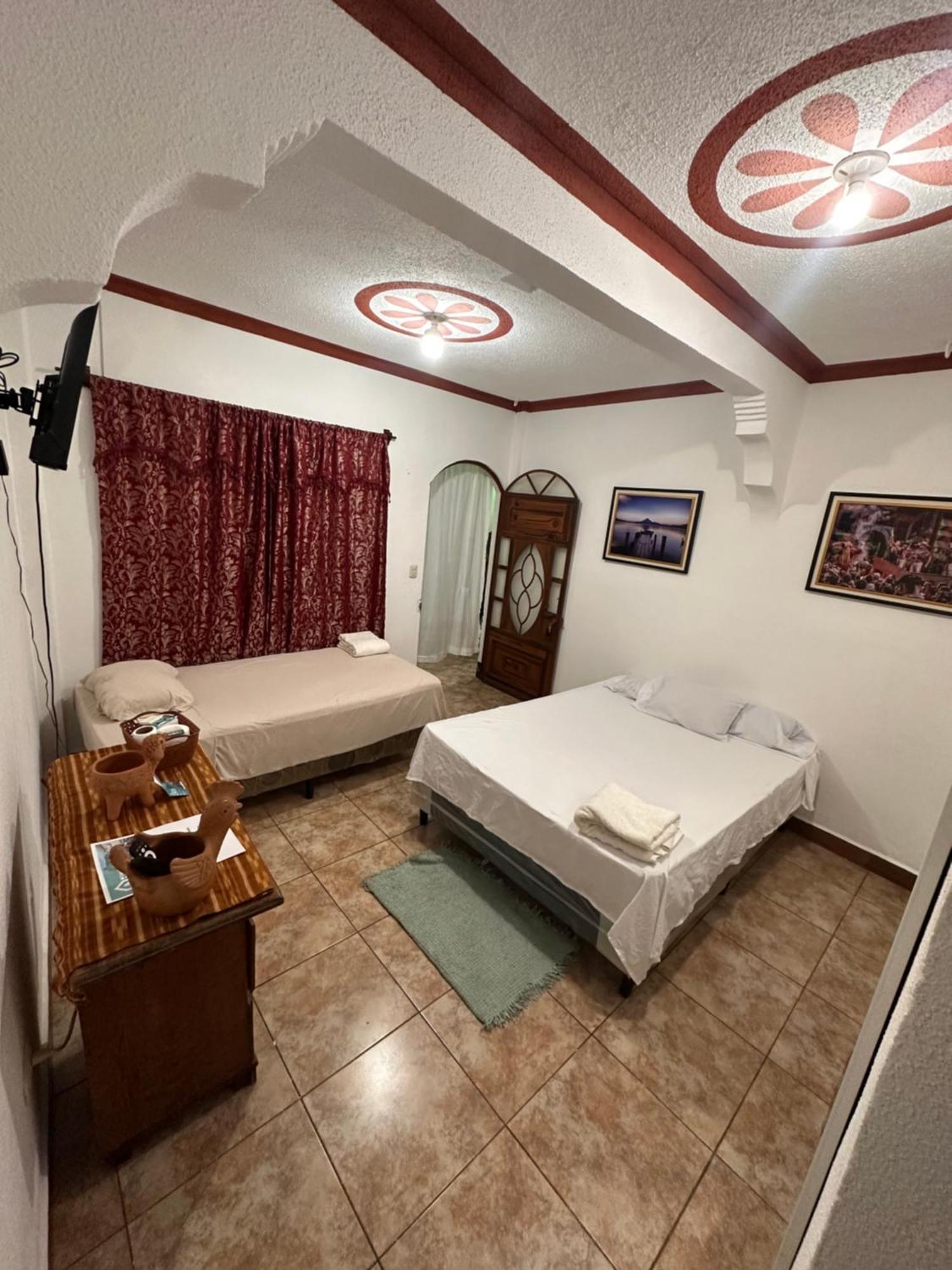 Hotel Casa Don Nico San Juan La Laguna Esterno foto